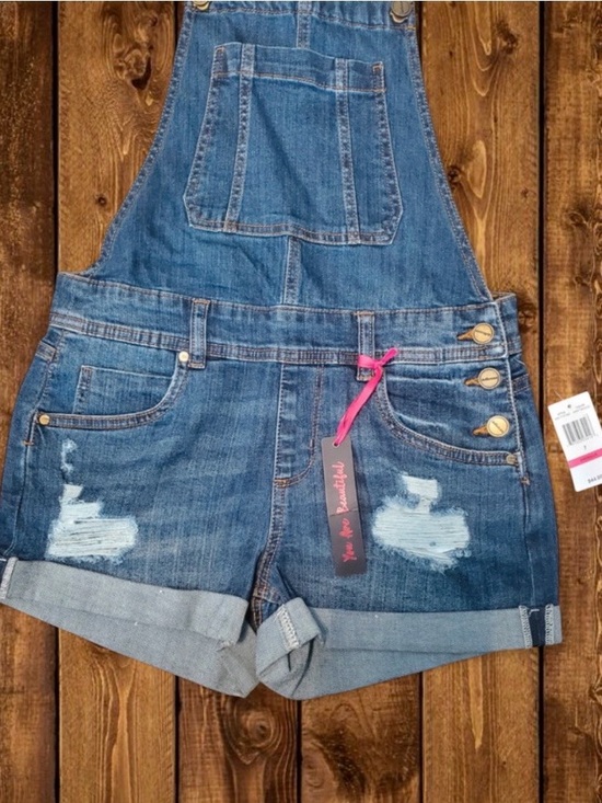 Dollhouse distressed denim overall shorts, dark wash, rolled cuffs, size 7 NWT - Picture 3 of 5